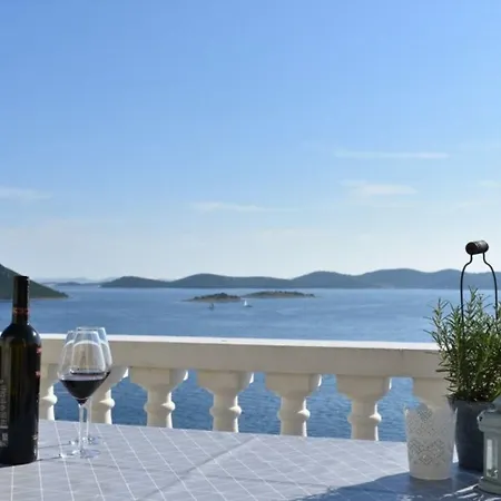 Josip Appartamento Drage