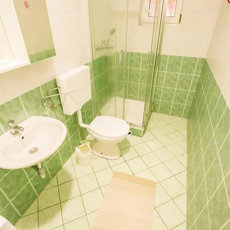 Apartment Josip Drage